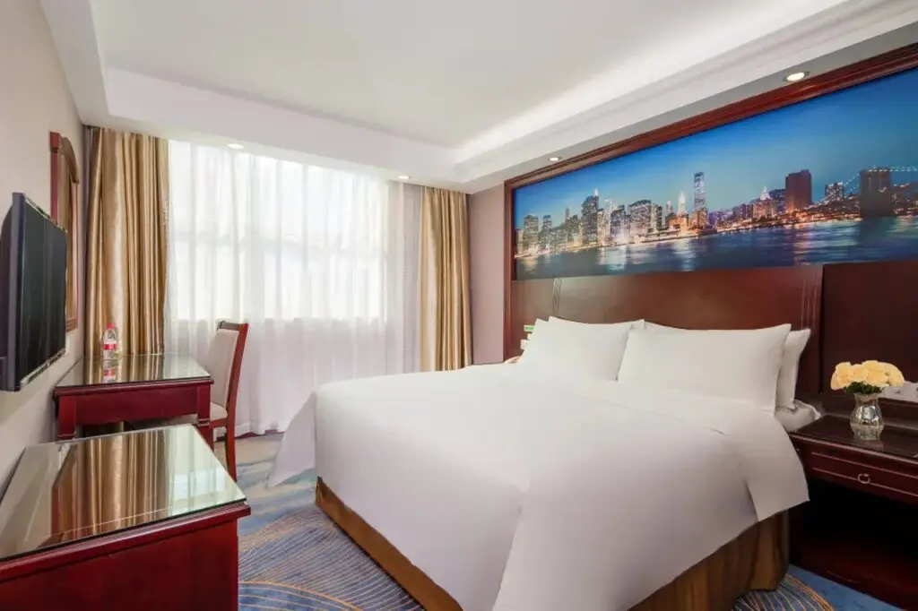 Хойчжоу: Vienna Hotel Huizhou Yanda Avenue