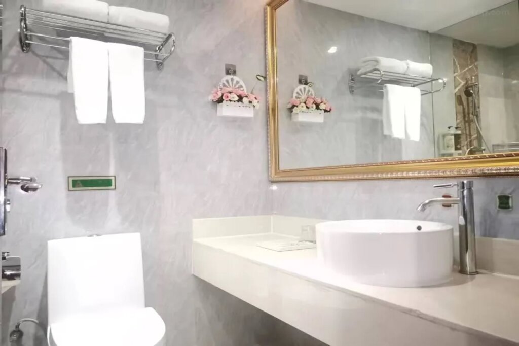 Хойчжоу: Vienna Hotel Huizhou Yanda Avenue