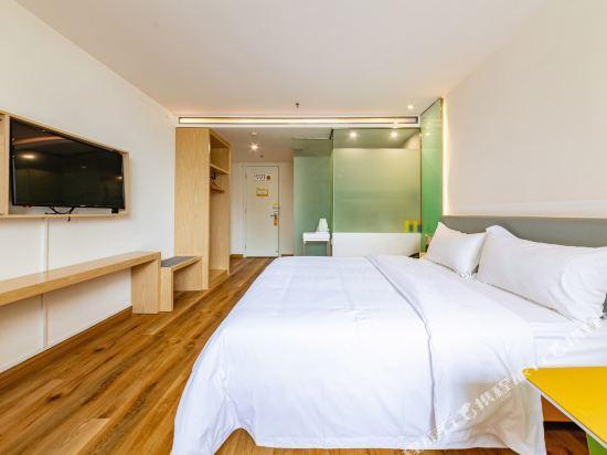 Yilong Hotel — фото 1