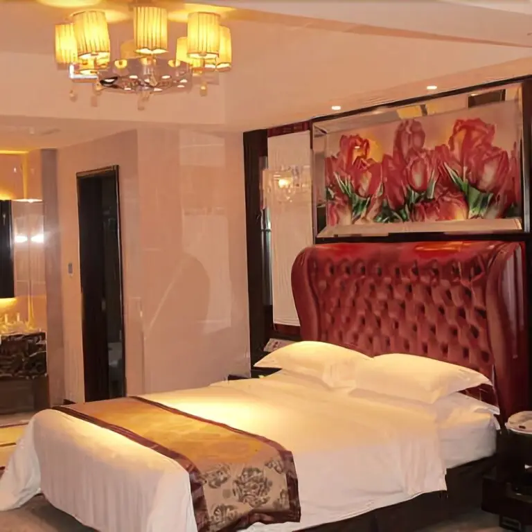 Чжэнчжоу: Oriental Venice Water World Hotel