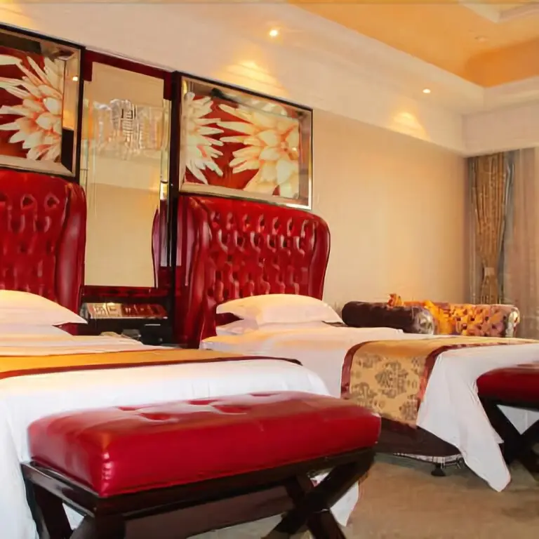 Чжэнчжоу: Oriental Venice Water World Hotel