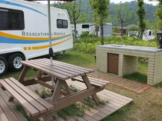 Хуаншань: To Journey Huangshan Camping