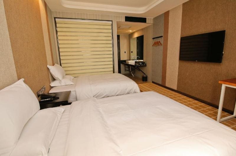 Сиань: Lemon Man Sha Hotel (Xi'an Bell Tower Metro Station, Zhonglou)