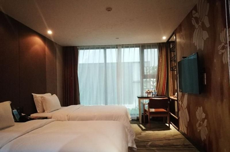 Сиань: Lemon Man Sha Hotel (Xi'an Bell Tower Metro Station, Zhonglou)