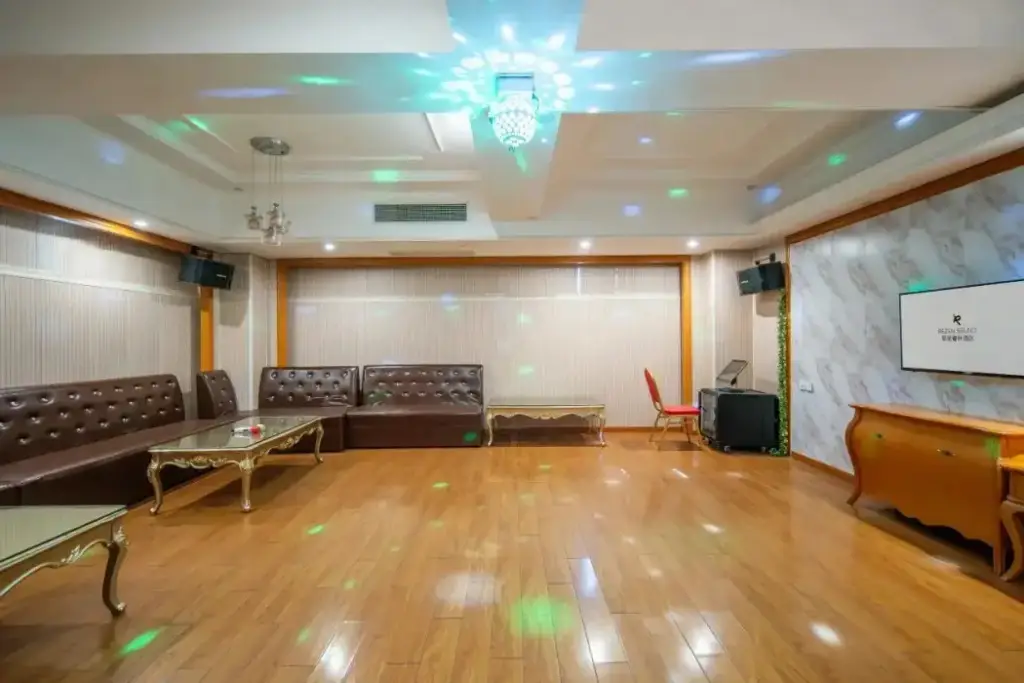 Шанхай: Vienna International Hotel Shanghai Pudong Airport South Branch