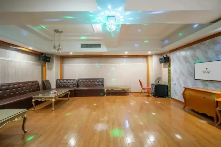 Шанхай: Vienna International Hotel Shanghai Pudong Airport South Branch