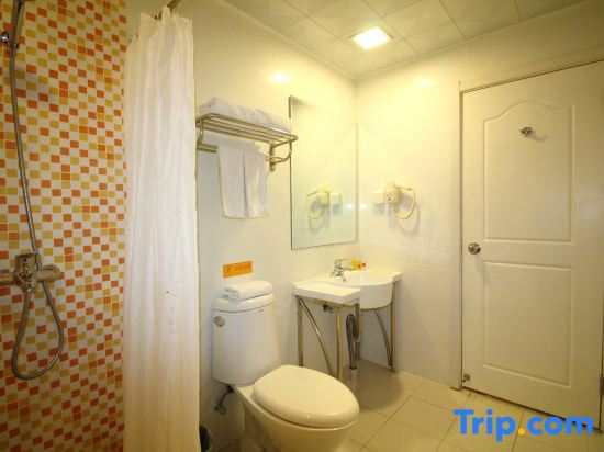 Яньтай: Homeinn Hotel (Yantai Fuhai Road Zhenhua)