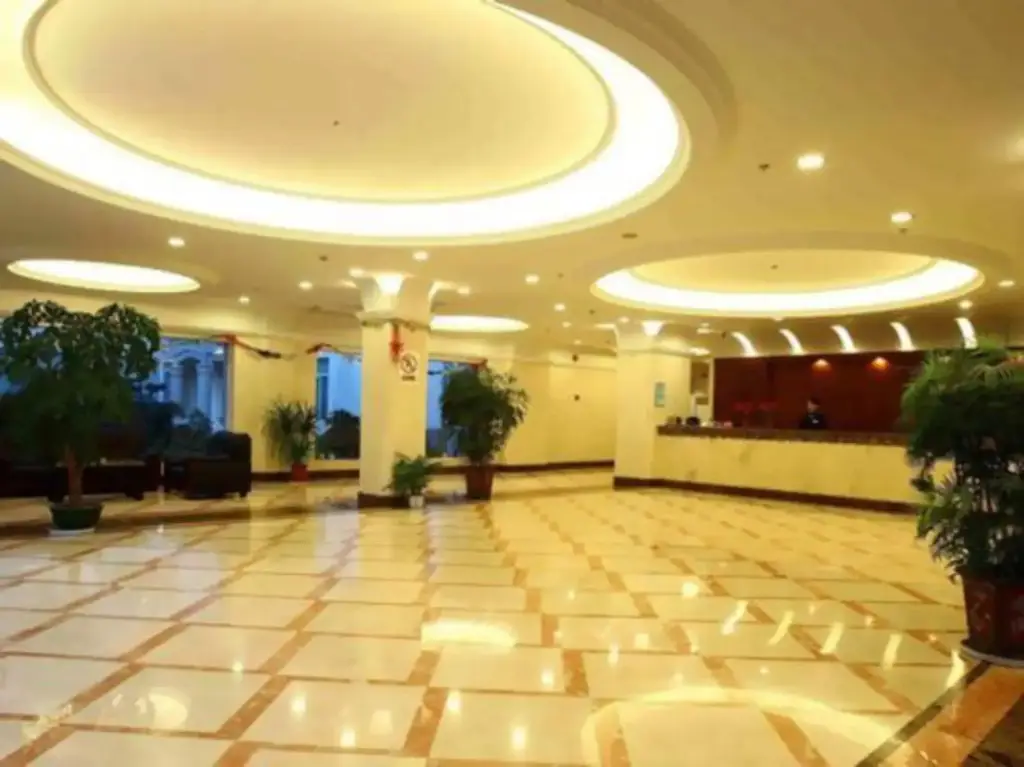 Шанхай: Binjiang Resort Center