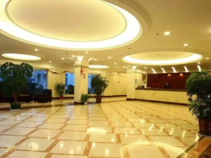 Шанхай: Binjiang Resort Center