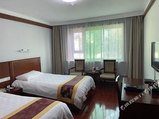 Lianqin Hotel — фото 1