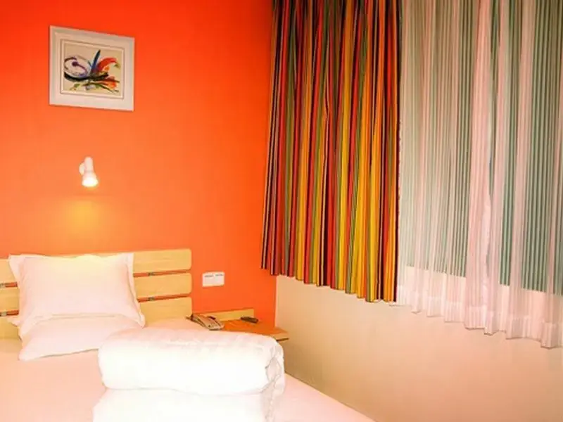 Сиань: 7 Days Inn Dachaishi