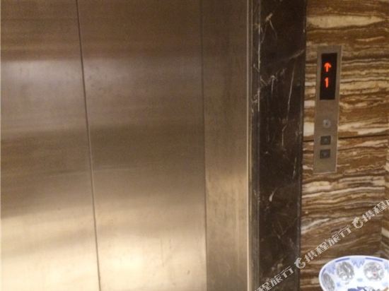 Фучжоу: Wesney Hotel (Fuzhou Taijiang Wanda East Second Ring Road Taixuan Branch)