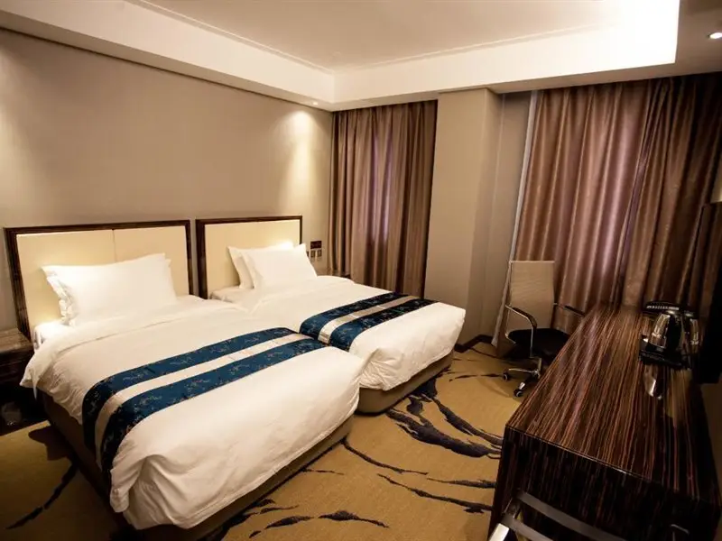 Jinyue Tianjin Hotel — фото 1