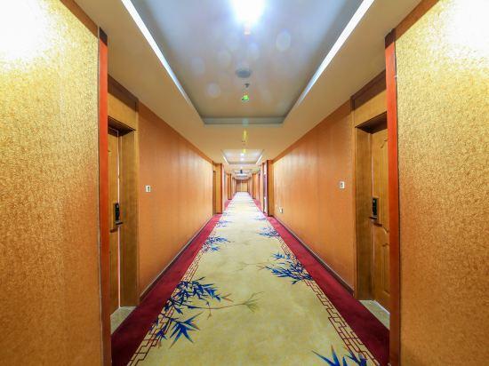 Хух-Хото: Tianhao Hotel