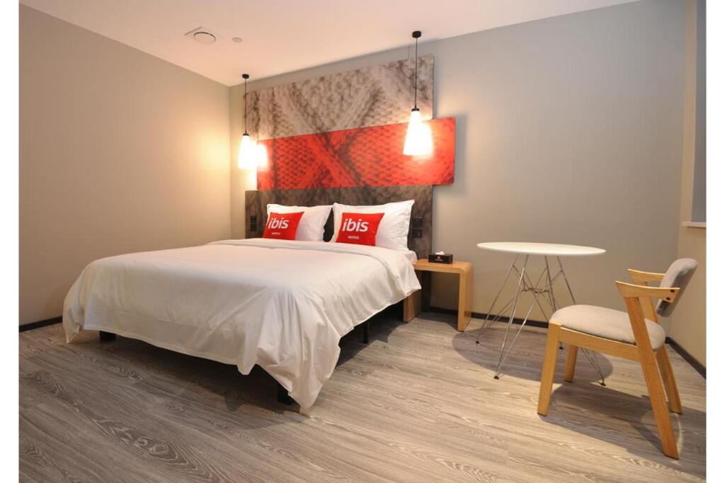 Нанкин: ibis Nanjing Tianyin Avenue