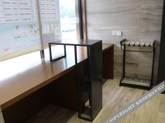 Ухань: Yeste Hotel (Wuhan Nanhu University of Technology Baigang City Store)
