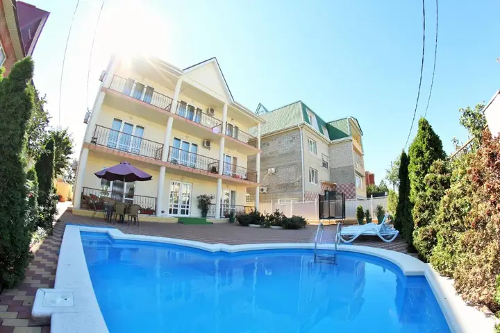 Геленджик: Guesthouse Dubrava