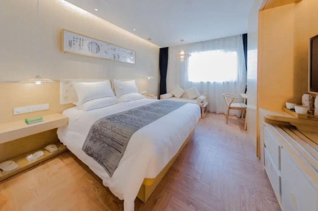 Далянь: Jianguo HIDDEN Hotel (Dalian Zhongshan Road Youhao Square)