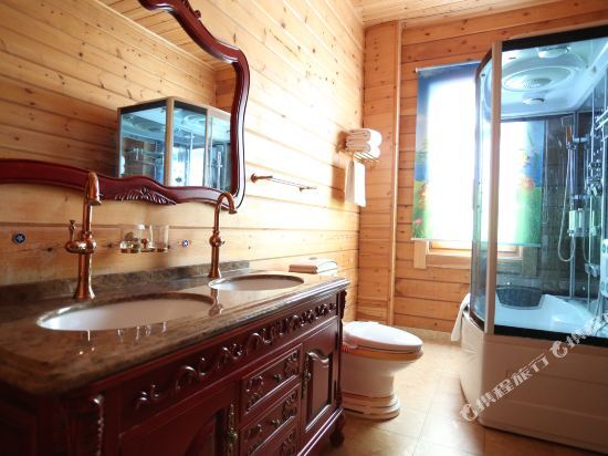 Ордос: Honghaizi Muwu Holiday Hotel