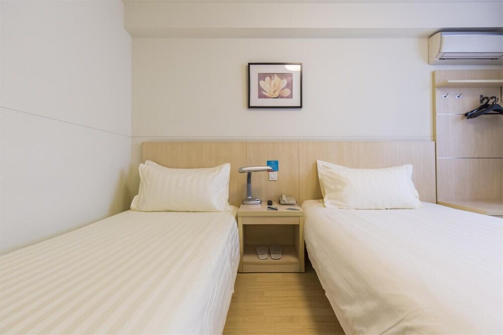 Фучжоу: Metropolo JinJiang Hotel（Fuzhou Financial Street Wanda Plaza ）