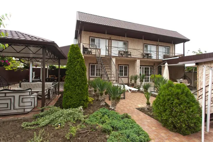 Витязево: Anna Guest House