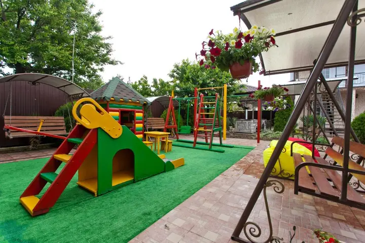Витязево: Anna Guest House