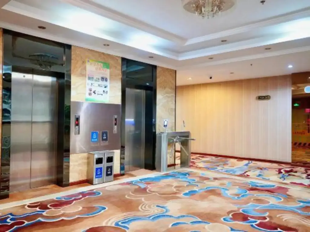 Гуанчжоу: LiGang Hotel
