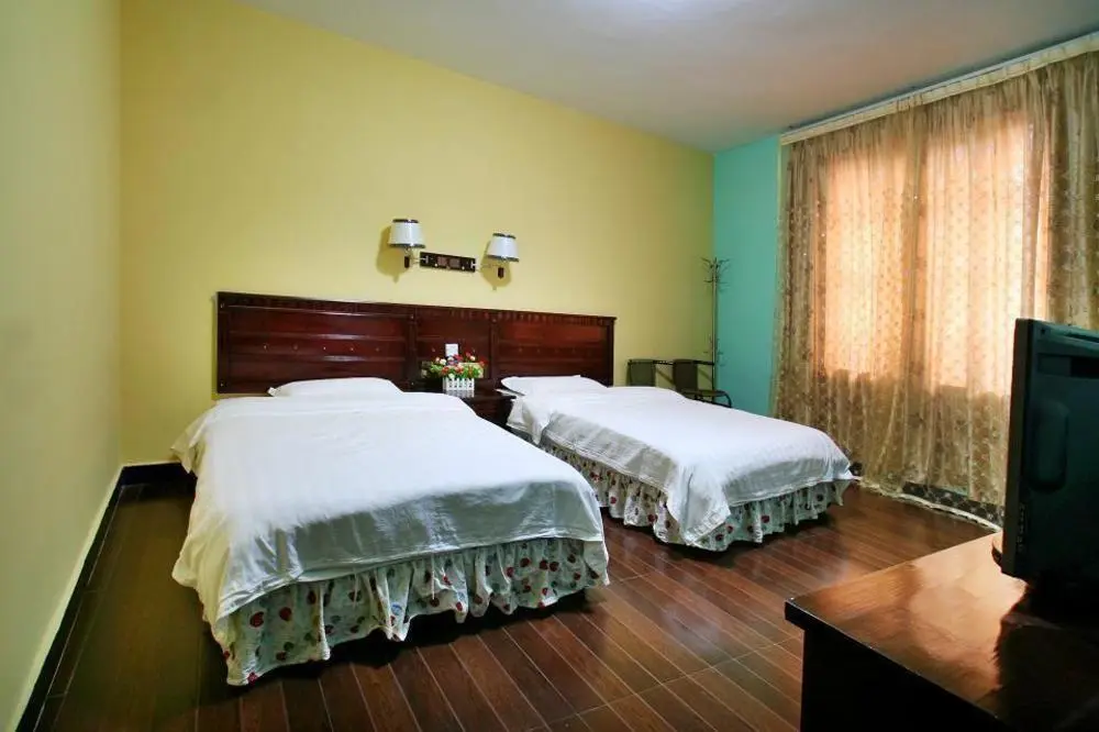 Яншо: Donkey Youyou Inn (Yangshuo West Street)