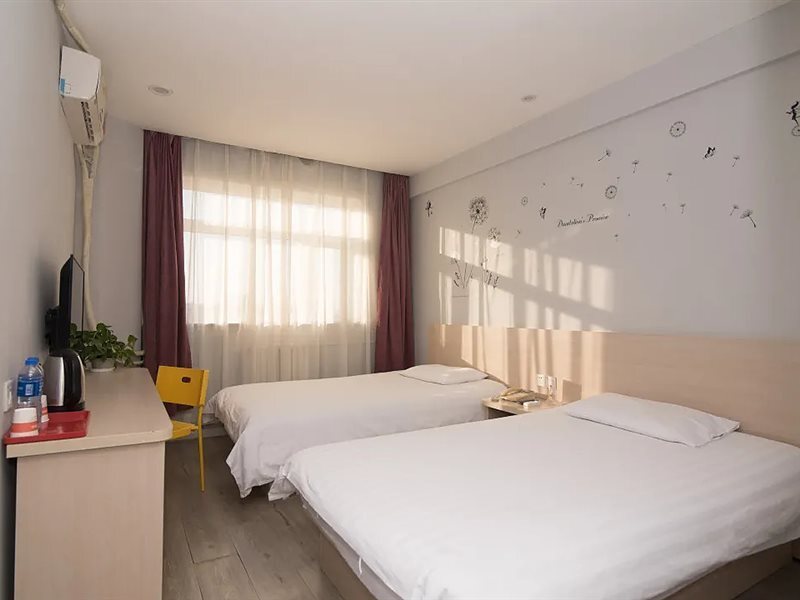 Тяньцзинь: Homeinn(Anshan West Road Tianjin University North Gate Store)