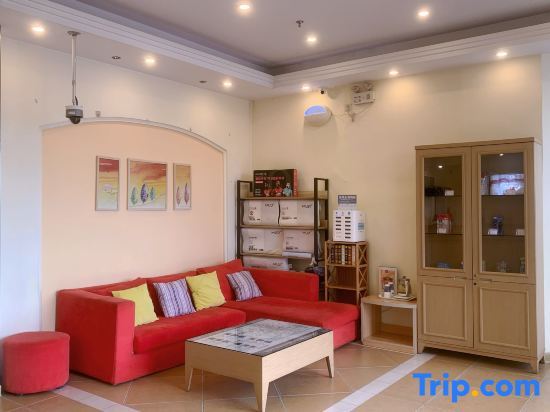 Шанхай: Home Inn Shanghai Pudong Gaoke West Road New International Bolan Center
