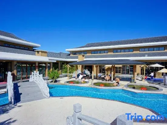 Далянь: Ming Lake International Hot Spring Ski Resort Hotel
