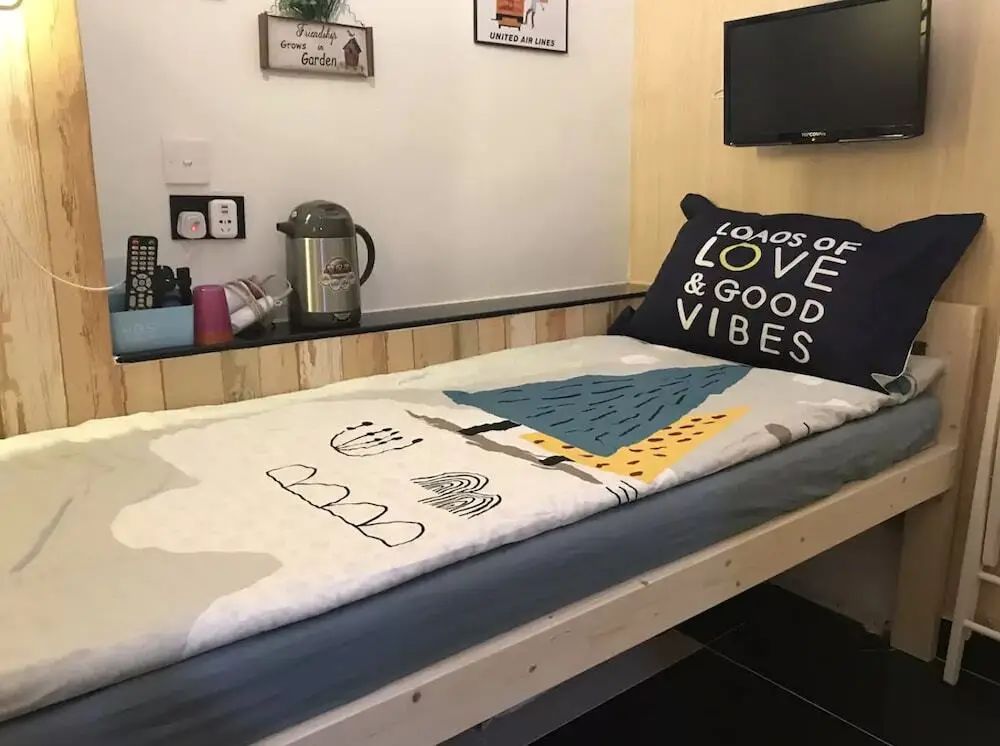 Гонконг: Big Wave Travel Guesthouse