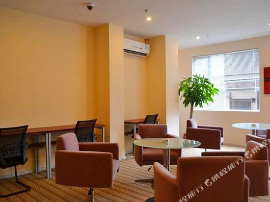 Шэньчжэнь: Shenzhen Tonglin Inn (Luohu Shaibu Subway Station Branch)