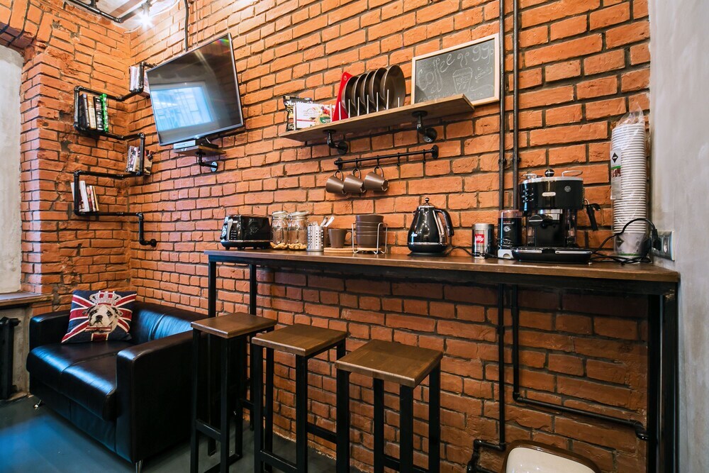 Москва: Loft Hostel 77
