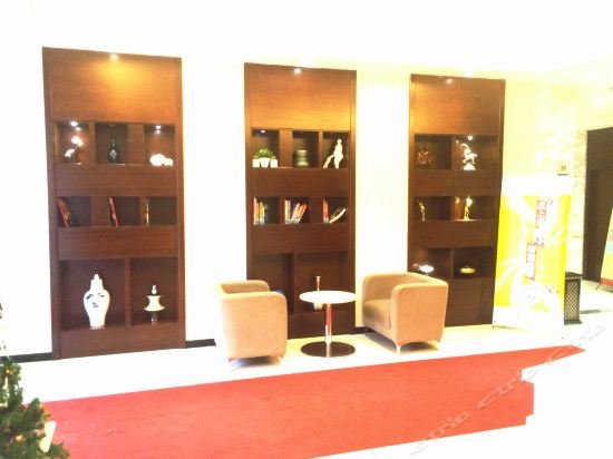 Бицзе: City Comfort Inn Bijie Qixingguan People's Park Branch