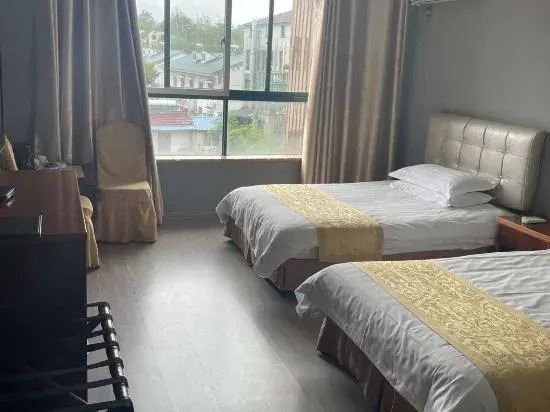 Уси: Liyang Hot Spring Garden Hotel