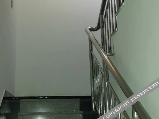 Далянь: Dalian Yijia Express Hostel