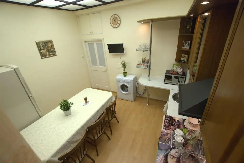 Москва: Hostelier on Belorusskaya Mini Hotel