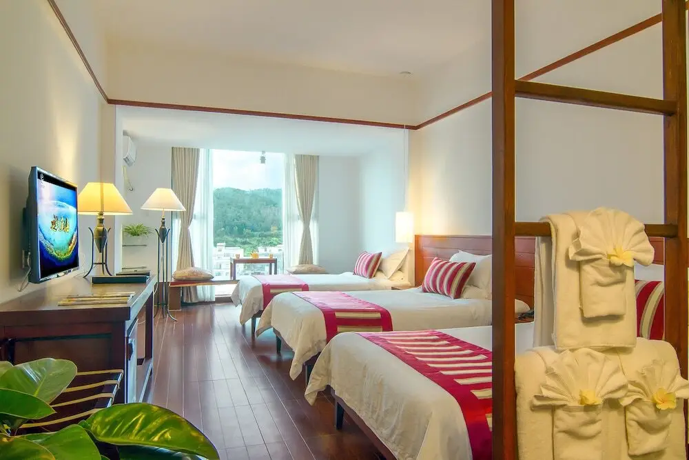 Санья: Sea Rainbow Hotel Sanya