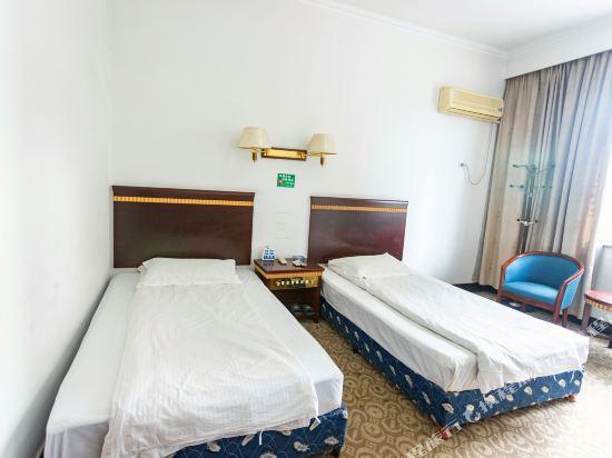 Hongxin Hotel — фото 1