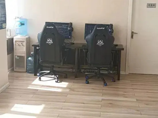 Куньмин: G Joyful · GAME E-Sports Hotel (Haiyuan Middle Road)