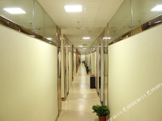 Xiangyuan Hotel (Wuhan Children's Hospital) — фото 1