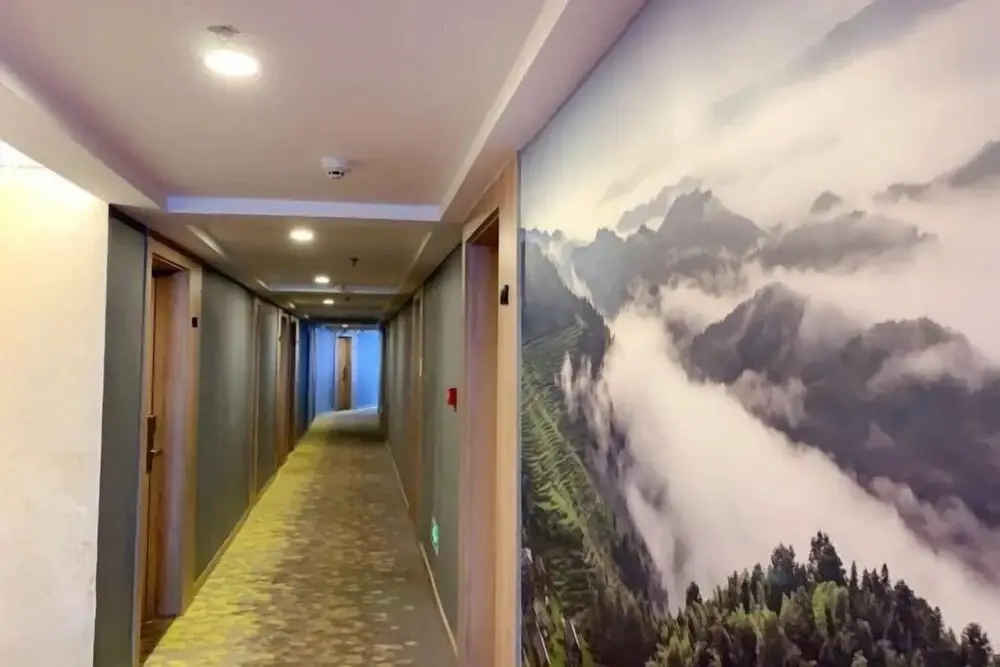 Jinyi Hotel — фото 1