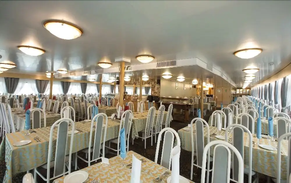 Москва: Hotel Flotel M.s. Radischev