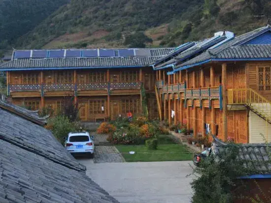 Лицзян: Lugu Lake Hualou Hotel