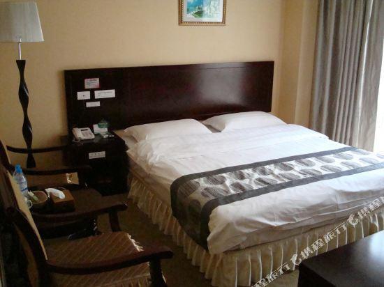 Куньмин: Gulf Business Hotel