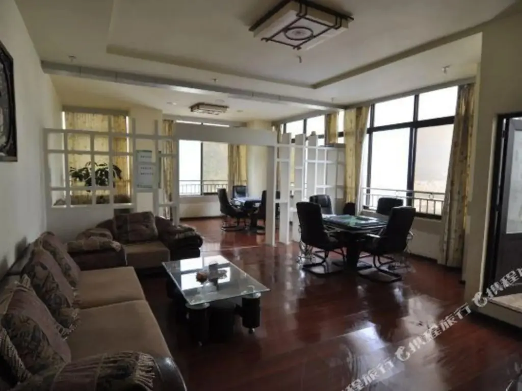 Панжихуа: Panbai Hotel