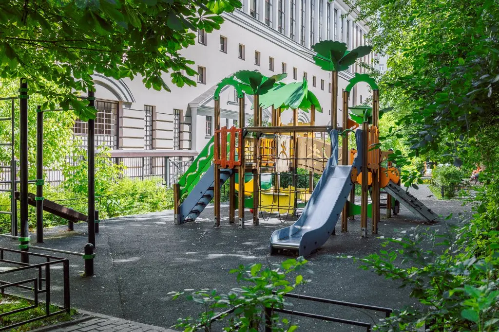 Москва: Меблированные комнаты Сердце на Тверской