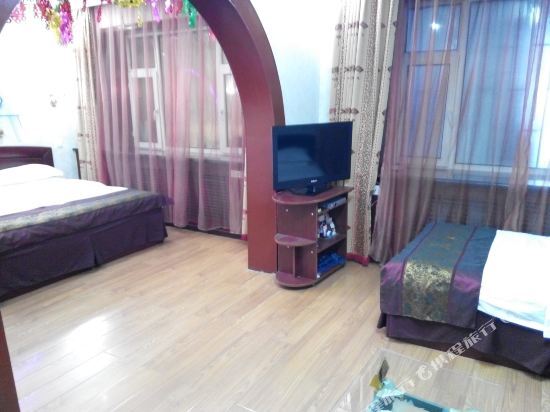 Цзилинь: Lianhua Hotel