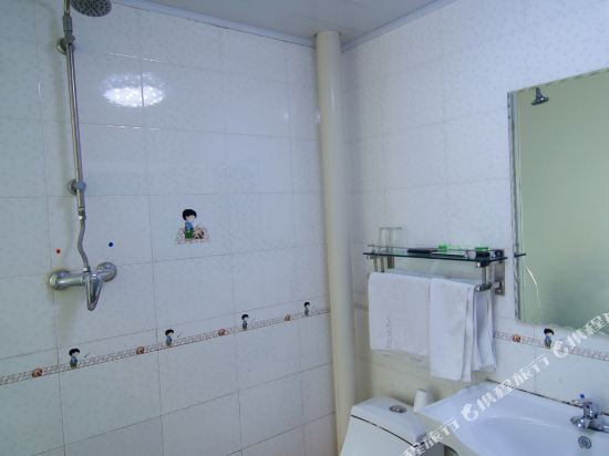 Цзилинь: Lianhua Hotel